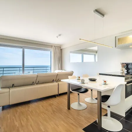 By Zeedijk With Sea View Apartamento